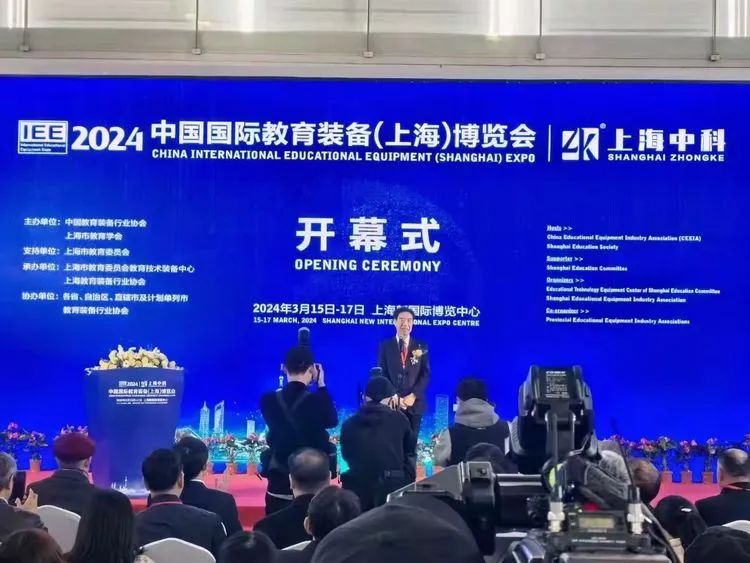 6d387fe50ecbdc497db28ce651ac4603.jpg 6d387fe50ecbdc497db28ce651ac4603.jpg