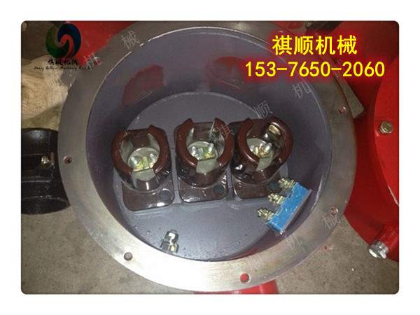 接线盒008.jpg 接线盒008.jpg